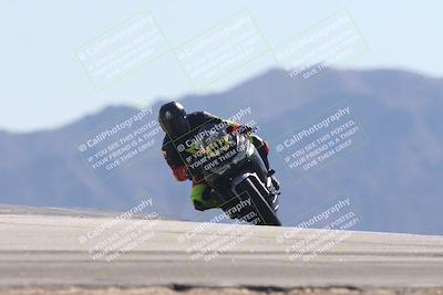 media/Oct-30-2025-Racers Edge (Thu) [[dabbdaf680]]/3-B Group/Session 4 Turn 9/